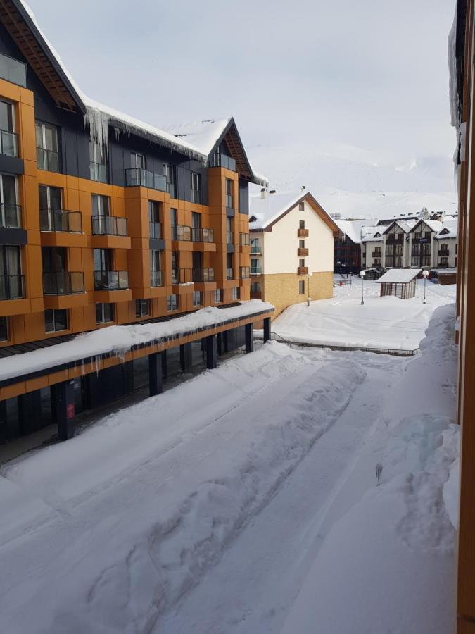 New Gudauri F4 Exterior foto
